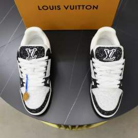 Picture of Louis Vuitton Shoes _SKULVsz35-45hnx050416401